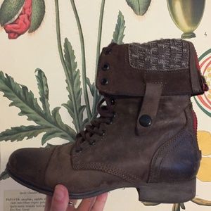 Steve Madden Cablee Boot in Brown